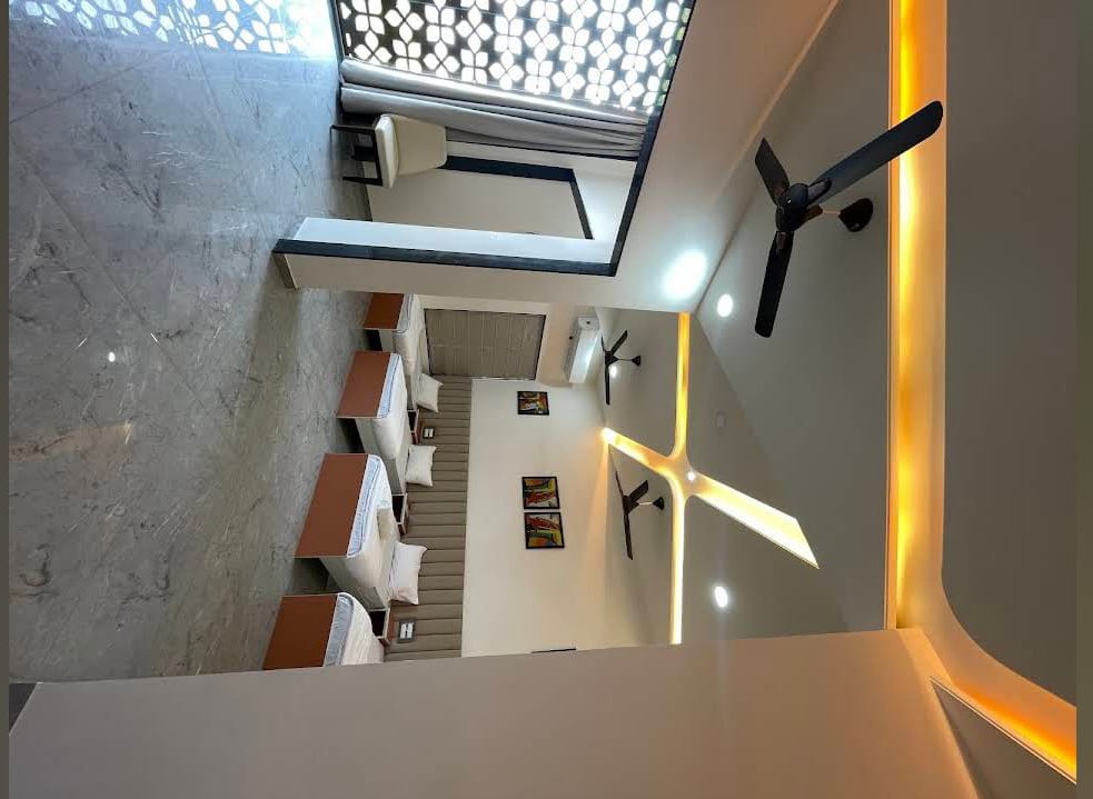 Hotel Lobby
